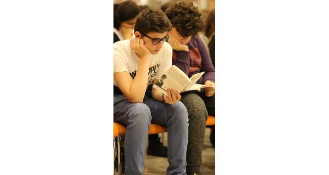 Haydi çocuklar kitap okumaya