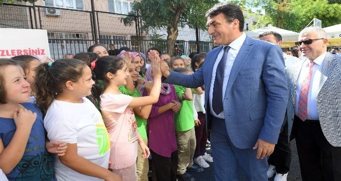 Osmangazi'de yeni eğitim yılı hizmetle başladı
