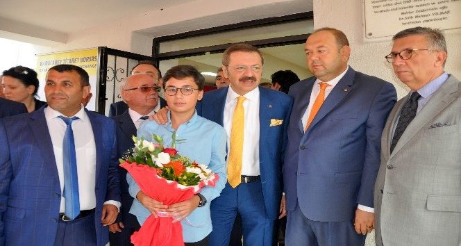 Tarım Lisesi'ni Hisarcıklıoğlu açtı