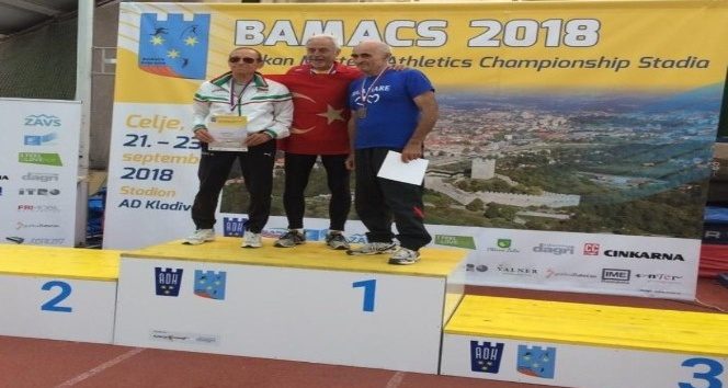 Veteran atletten iki altın madalya daha