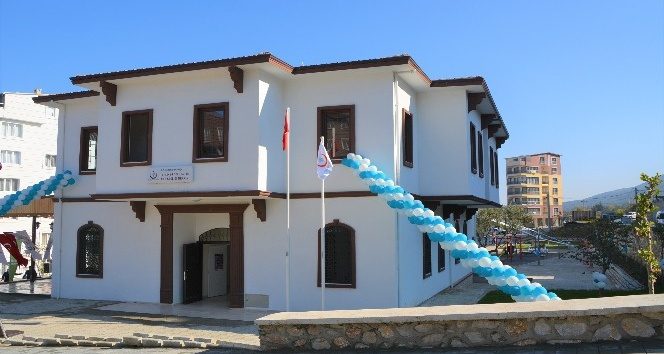 Gemlik'e sağlık merkezi ve çocuk parkı