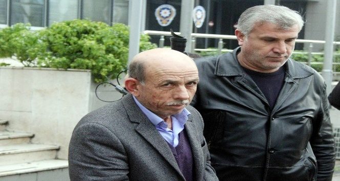 Eşini öldürdü, ‘geçimsizdi' deyip suçunu savundu