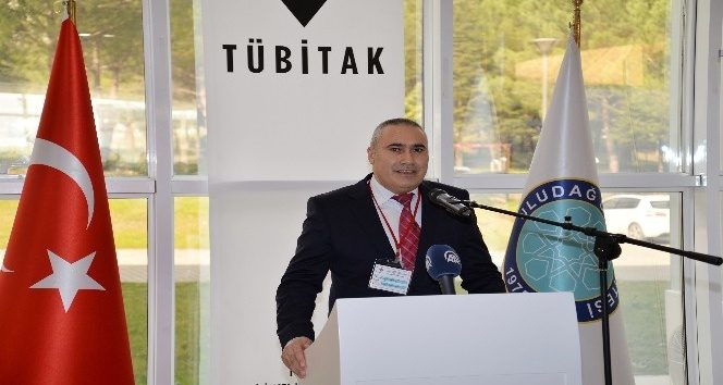 Lise öğrencilerinin TÜBİTAK projeleri BUÜ'de sergileniyor