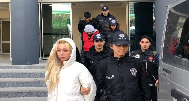 Bursa'da 3'ü kadın 8 satıcı adliyeye sevk edildi