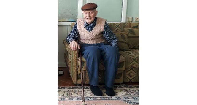 Mustafakemalpaşa'nın ilk eğitmeni vefat etti