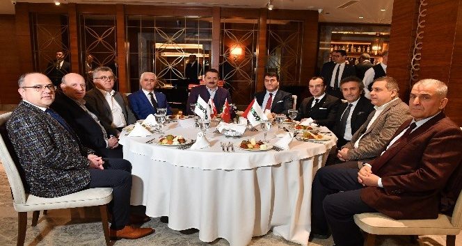 Dündar: “Şehrimiz için iş üretiyoruz”
