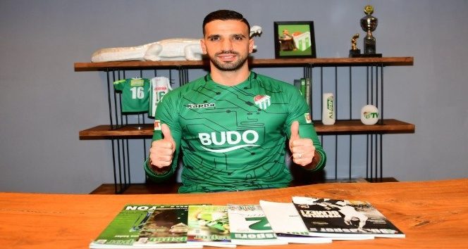 Bursaspor'da çifte imza