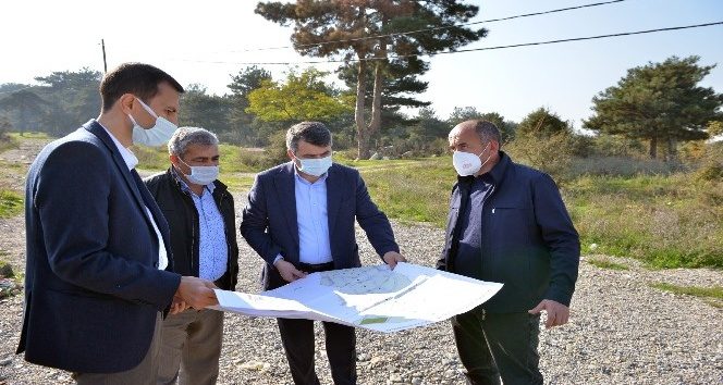 Başkan Yılmaz esnafın sorunlarını dinliyor