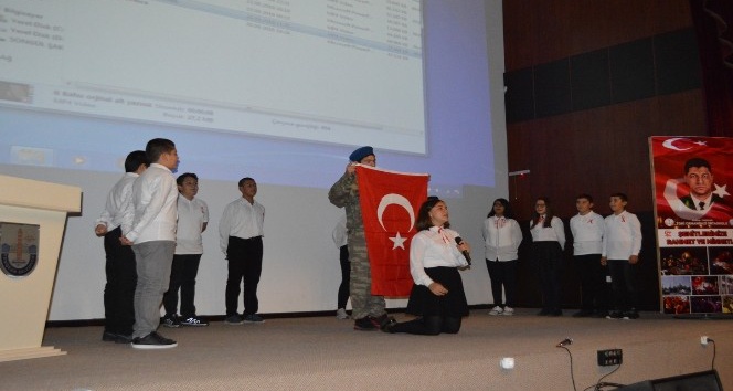 Hain geceyi yeniden yaşattılar