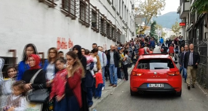 (Özel Haber) Bu kuyruğun başı var sonu yok
