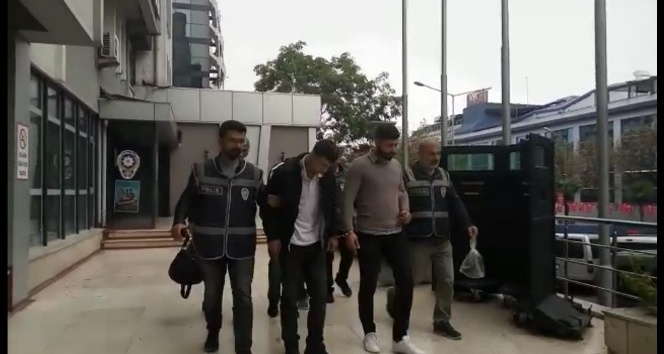 Sigara için 4 market soyan 5 zanlı kameralara yakalandı