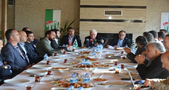 Bursaspor yönetimi iddialara cevap verdi