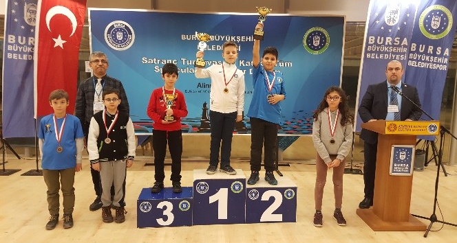 Satrançta yılın son hamlesini yaptılar