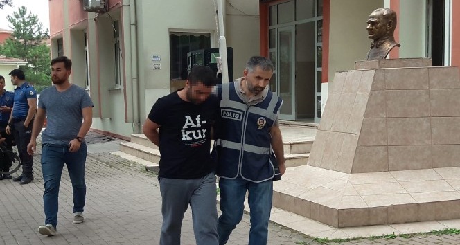 Çalıştıkları iş yerini soymaya kalktılar