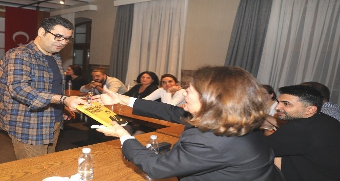 Enver Aysever ile ‘yazı akademisi’nin ilk dönemi başladı