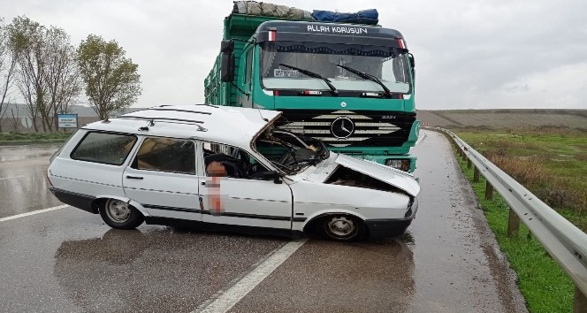 Bursa’da trafik kazası: 1 ölü, 1 yaralı