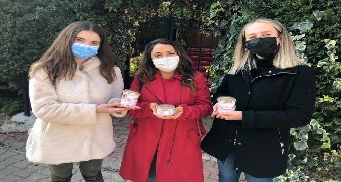 İHA’dan öğretmenlere tatlılı sürpriz